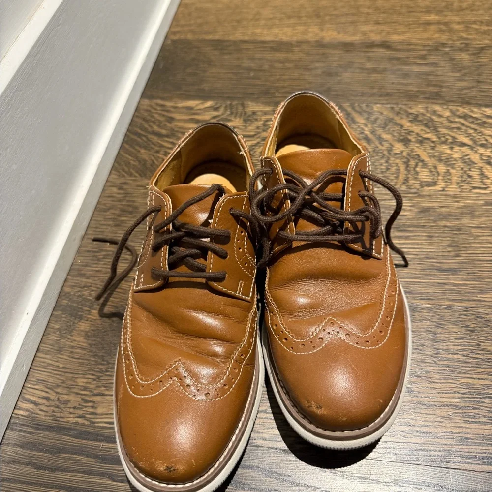 Boys Johnston & Murphy Brown Leather Wingtip Lace-Up Shoes size 2.5 - worn once!